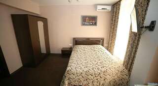 Гостиница ВОЯЖ Новокузнецк Улучшенный двухместный номер Делюкс с 1 кроватью или 2 отдельными кроватями-3